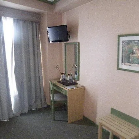 Hotell Puente 2*
