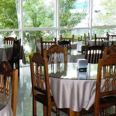 Hotel Puente Ourense