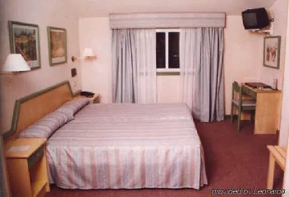 酒店 普恩特罗马旅馆 奥伦塞